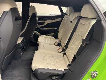 LAMBORGHINI URUS 2024 Image 15