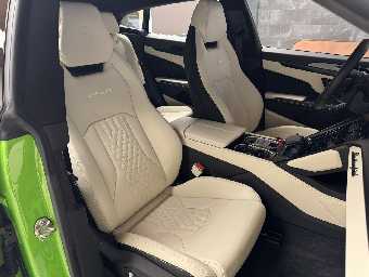 LAMBORGHINI URUS 2024 Image 24