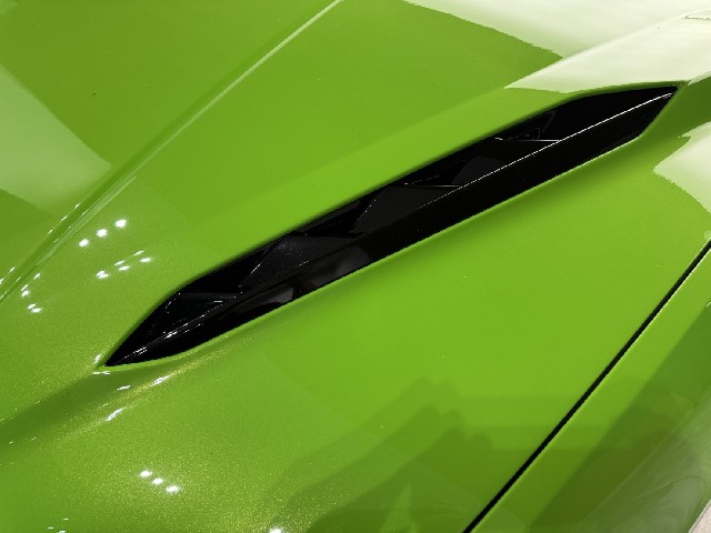 LAMBORGHINI URUS 2024 Image 33