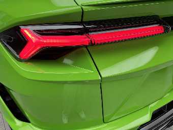 LAMBORGHINI URUS 2024 Image 31