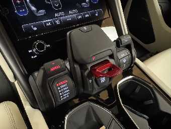 LAMBORGHINI URUS 2024 Image 47