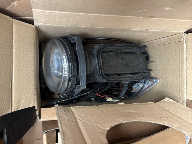 MERCEDES AMG G CLASS 1997 Image 30