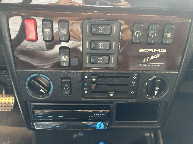 MERCEDES AMG G CLASS 1997 Image 45