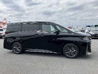 TOYOTA VELLFIRE 2025 Image 2