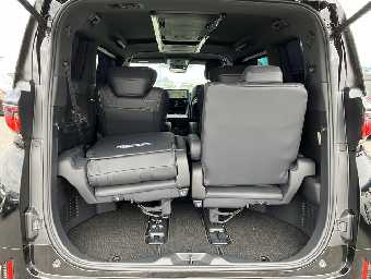 TOYOTA VELLFIRE 2025 Image 10