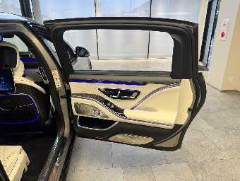 MERCEDES MAYBACH S CLASS 2024 Image 20