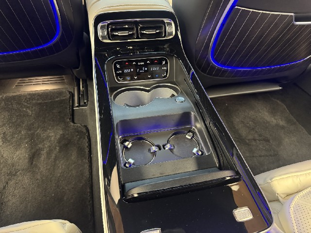 MERCEDES MAYBACH S CLASS 2024 Image 62