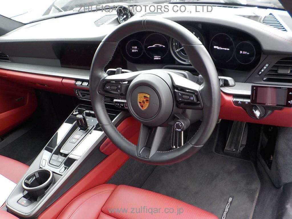 PORSCHE 911 2023 Image 5