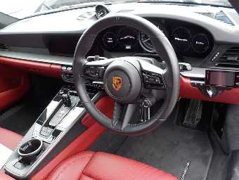 PORSCHE 911 2023 Image 5
