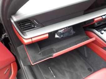 PORSCHE 911 2023 Image 8