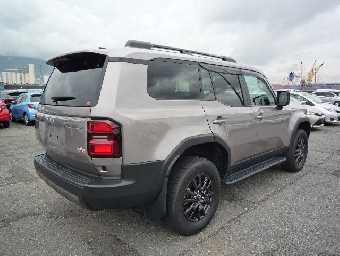 TOYOTA LAND CRUISER 250 2025 Image 4