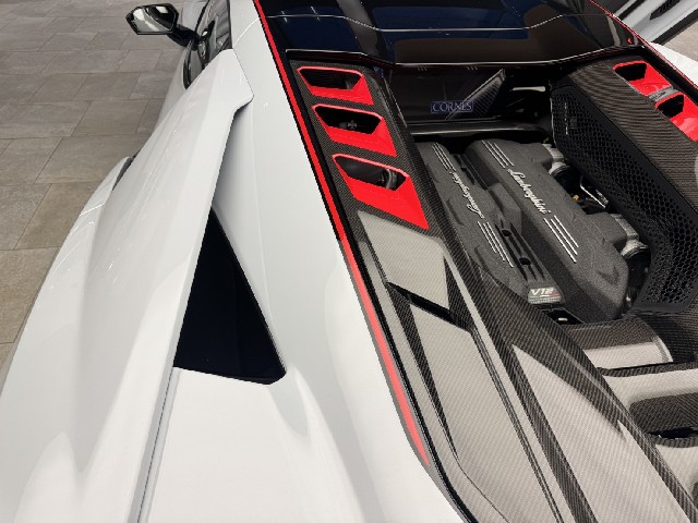 LAMBORGHINI REVUELTO 2025 Image 35