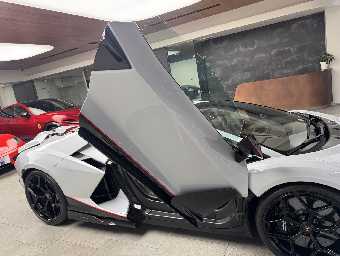 LAMBORGHINI REVUELTO 2025 Image 43
