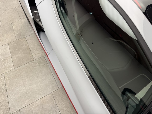 LAMBORGHINI REVUELTO 2025 Image 53