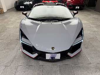 LAMBORGHINI REVUELTO 2025 Image 10