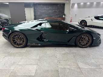 LAMBORGHINI REVUELTO 2025 Image 12