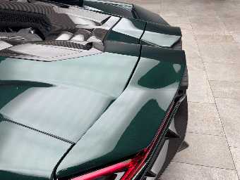 LAMBORGHINI REVUELTO 2025 Image 28