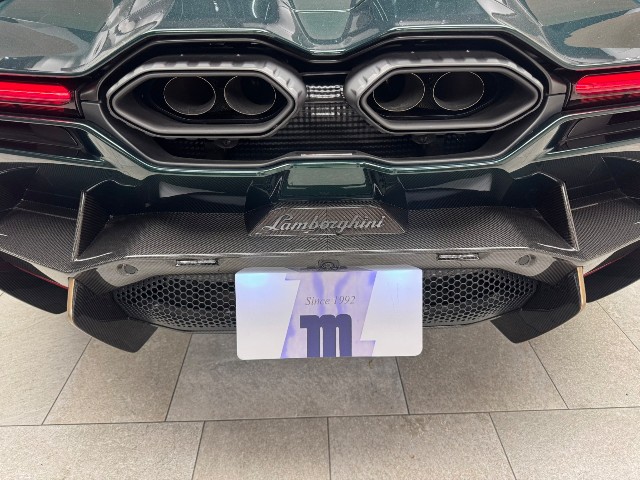 LAMBORGHINI REVUELTO 2025 Image 38