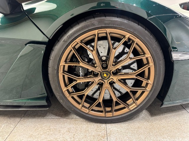 LAMBORGHINI REVUELTO 2025 Image 46