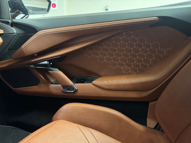 LAMBORGHINI REVUELTO 2025 Image 61