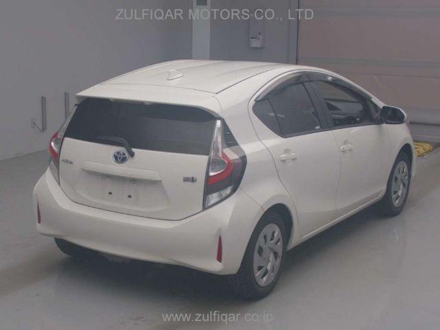 TOYOTA AQUA 2021 Image 2
