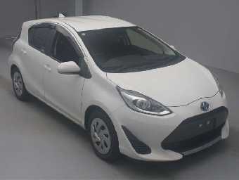 TOYOTA AQUA 2021 Image 3