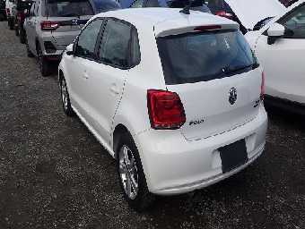 VOLKSWAGEN POLO 2013 Image 3