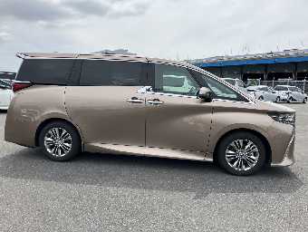 TOYOTA ALPHARD 2024 Image 3