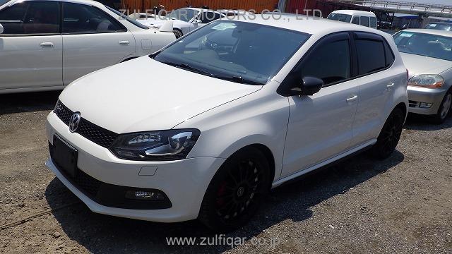 VOLKSWAGEN POLO 2013 Image 12