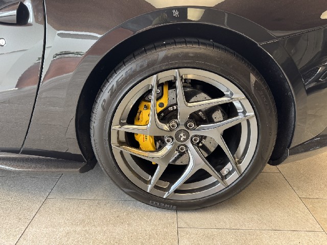 FERRARI 812 SUPER FAST 2019 Image 33