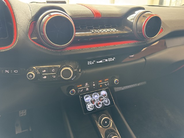 FERRARI 812 SUPER FAST 2019 Image 45