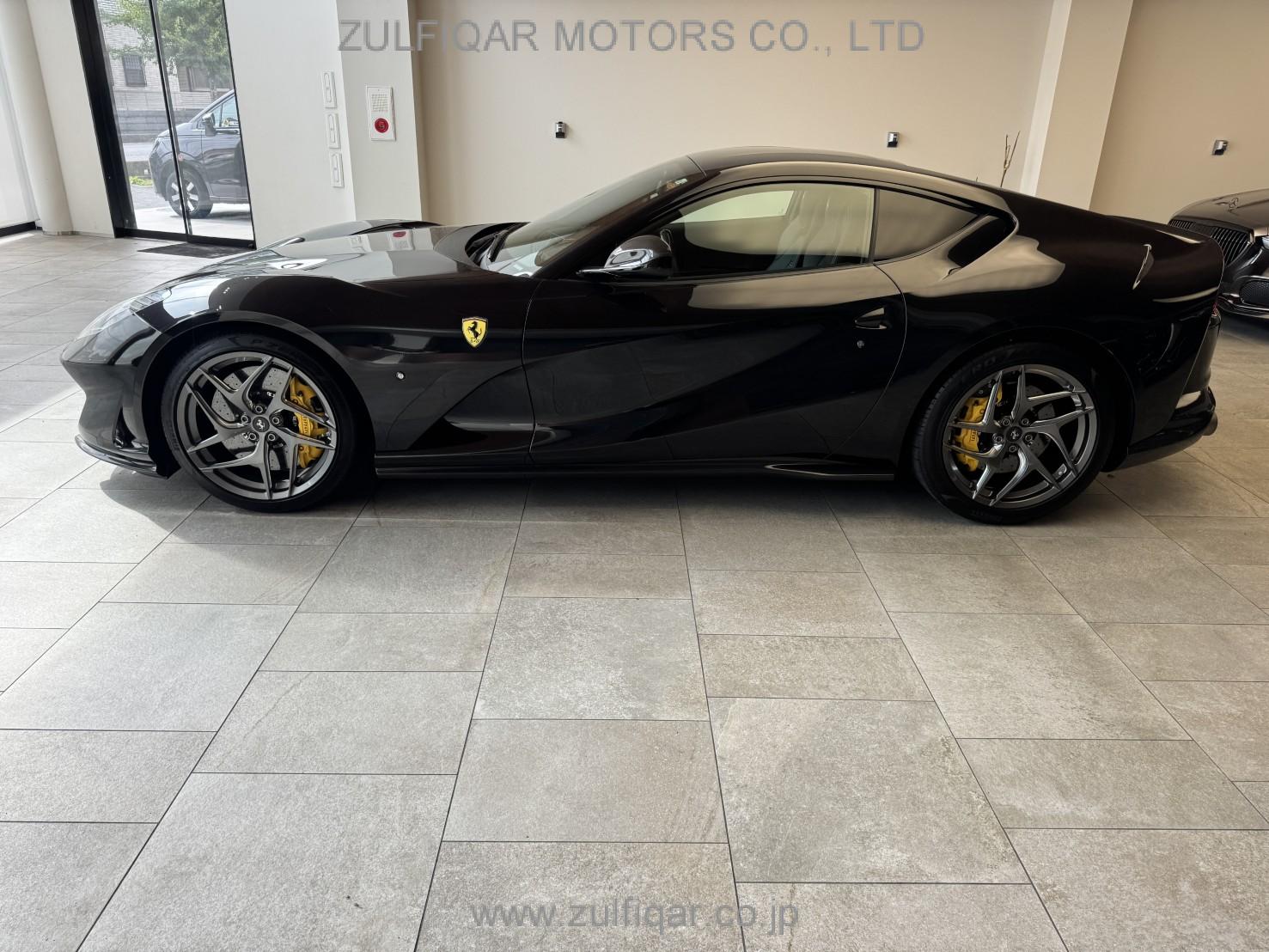 FERRARI 812 SUPER FAST 2019 Image 8