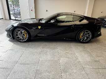 FERRARI 812 SUPER FAST 2019 Image 8