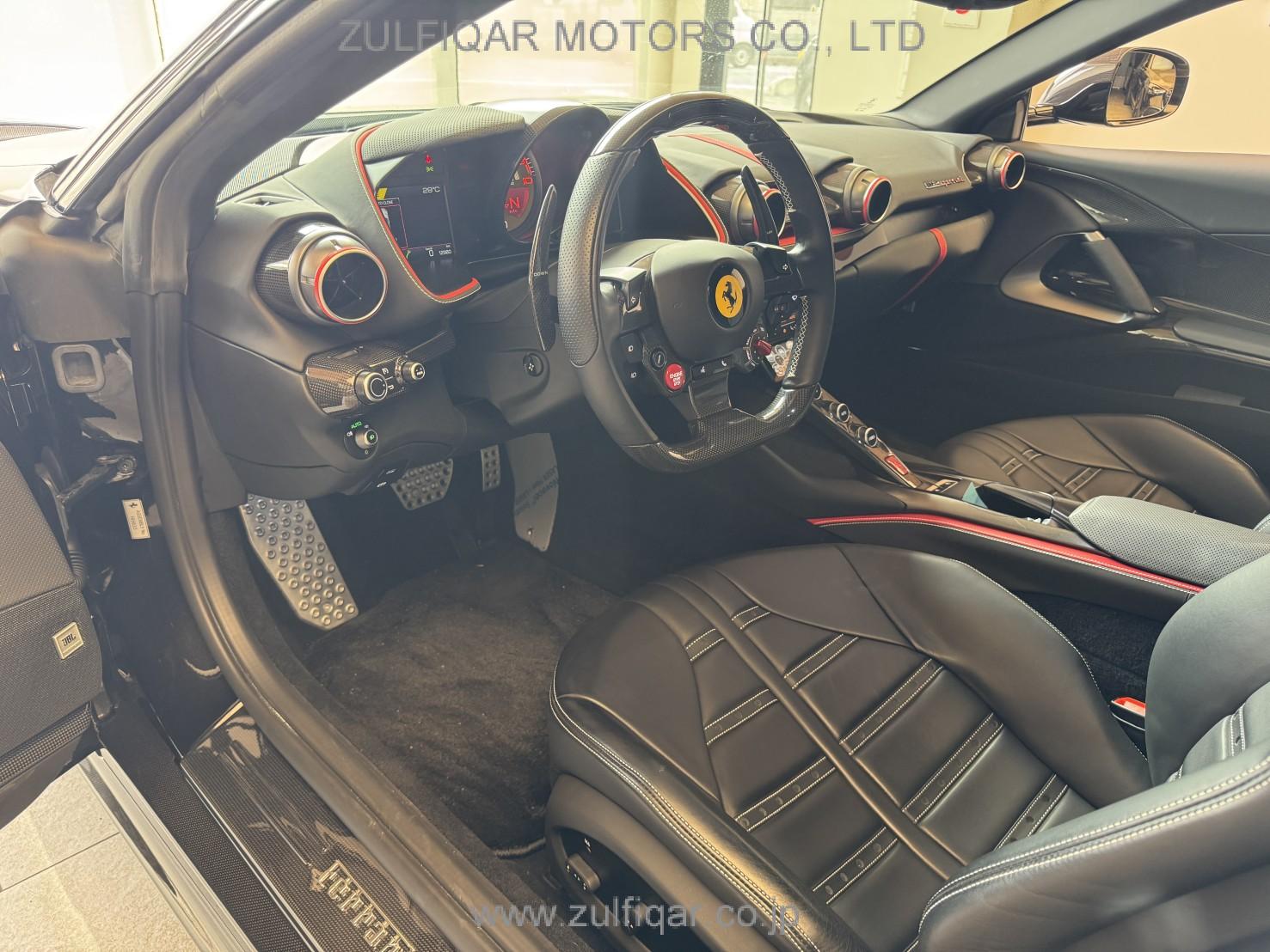 FERRARI 812 SUPER FAST 2019 Image 9