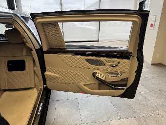 MERCEDES MAYBACH S CLASS 2017 Image 20