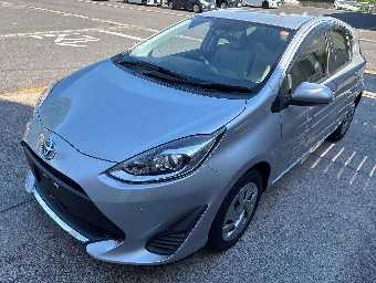 TOYOTA AQUA 2021 Image 1