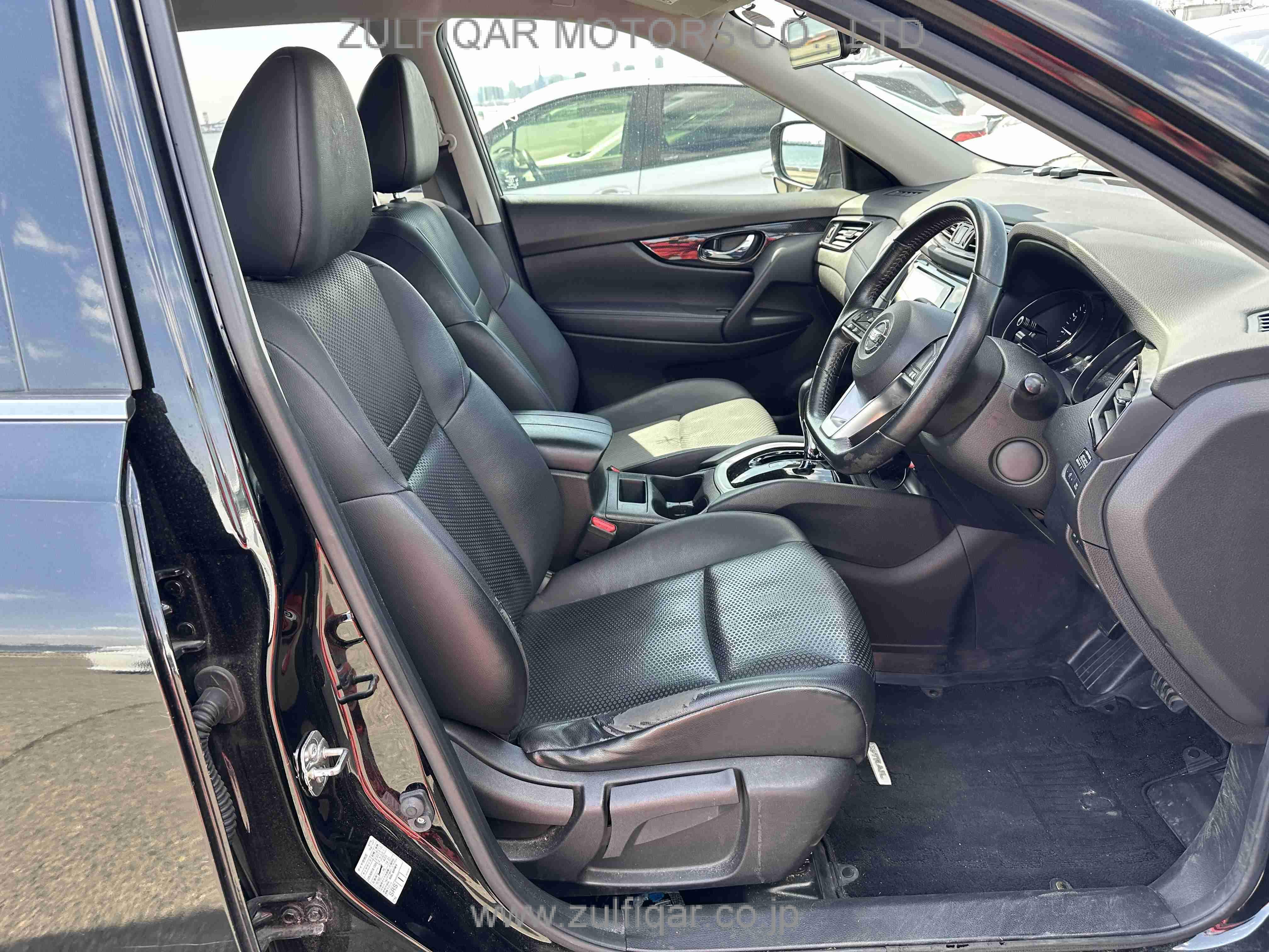 NISSAN X-TRAIL 2019 Image 12