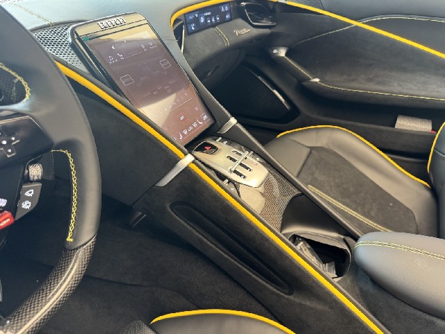 FERRARI ROMA 2025 Image 56