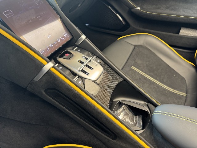 FERRARI ROMA 2025 Image 57