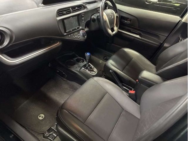 TOYOTA AQUA 2014 Image 19