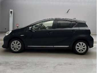 TOYOTA AQUA 2014 Image 5