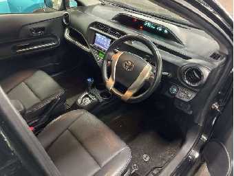 TOYOTA AQUA 2014 Image 7