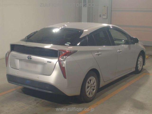TOYOTA PRIUS 2017 Image 2