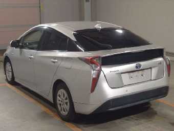 TOYOTA PRIUS 2017 Image 4