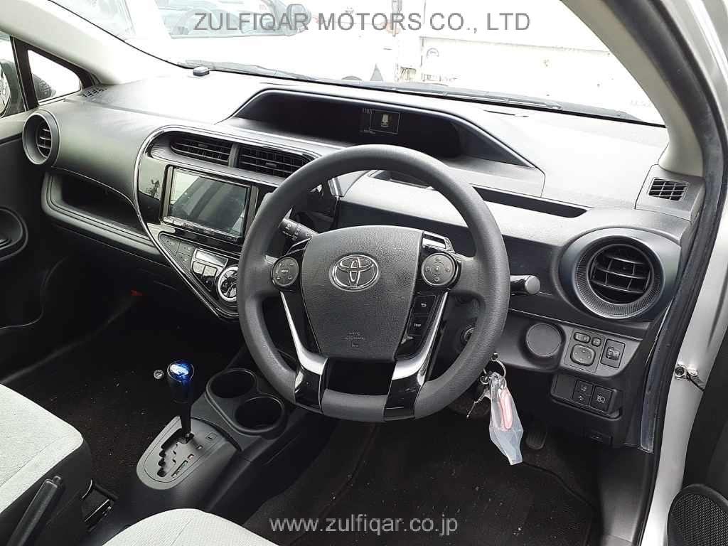 TOYOTA AQUA 2021 Image 7