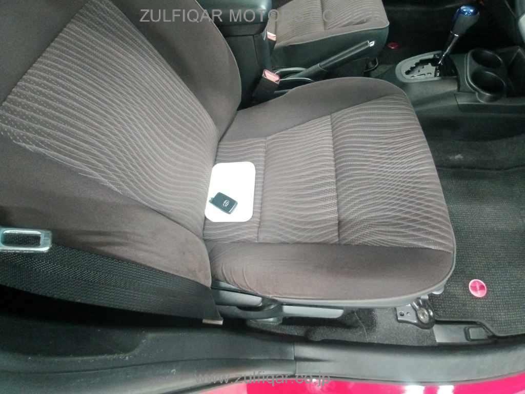 TOYOTA AQUA 2015 Image 10