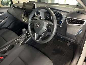 TOYOTA COROLLA TOURING 2021 Image 5