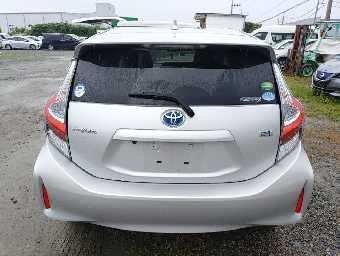 TOYOTA AQUA 2019 Image 3