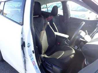 TOYOTA PRIUS 2020 Image 5