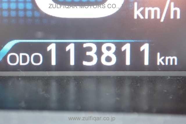 TOYOTA PRIUS 2020 Image 7